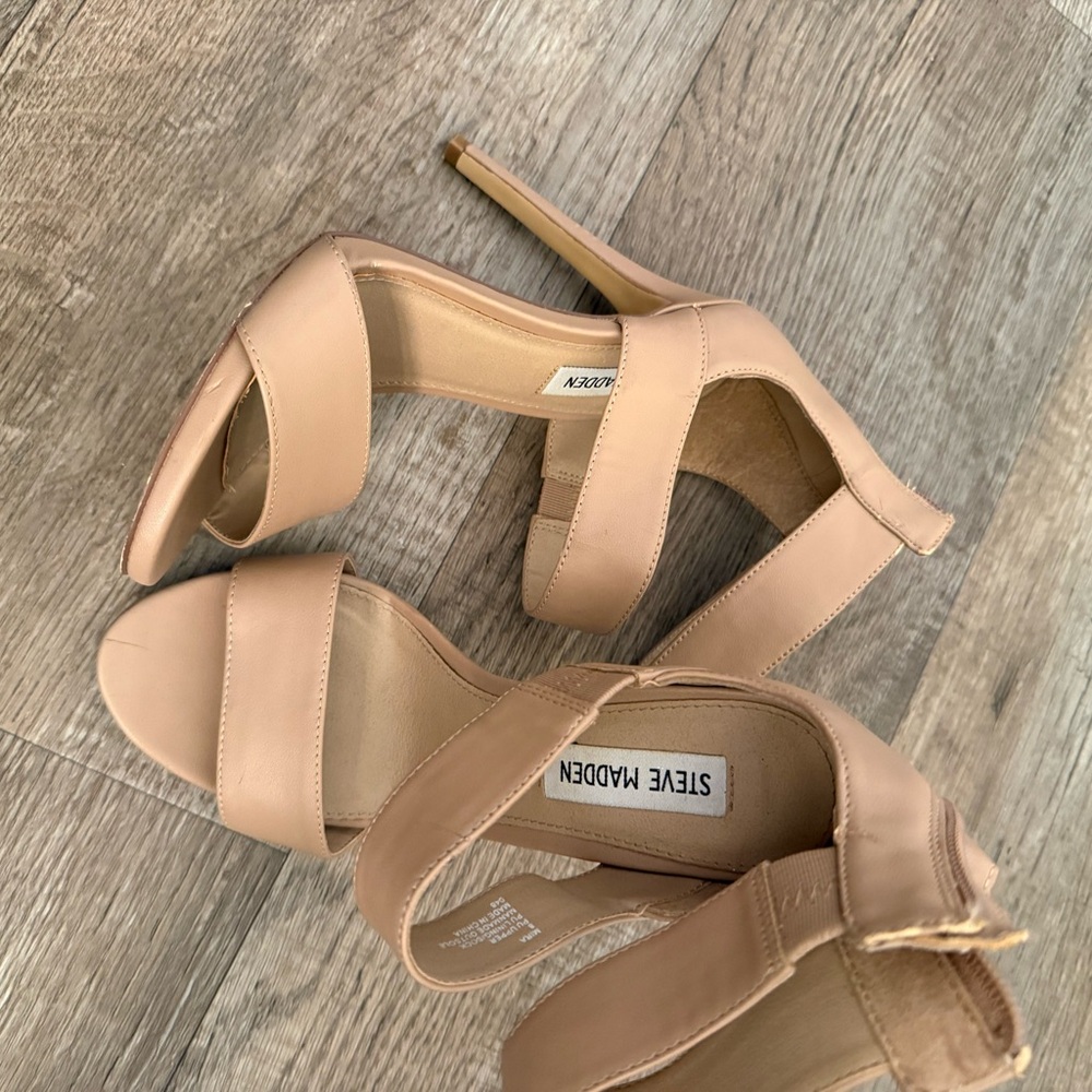 Steve Madden Nude Strappy Heels